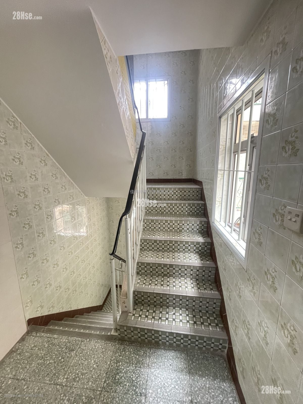 村屋 租盘 3 房 , 1 浴室 630 平方尺