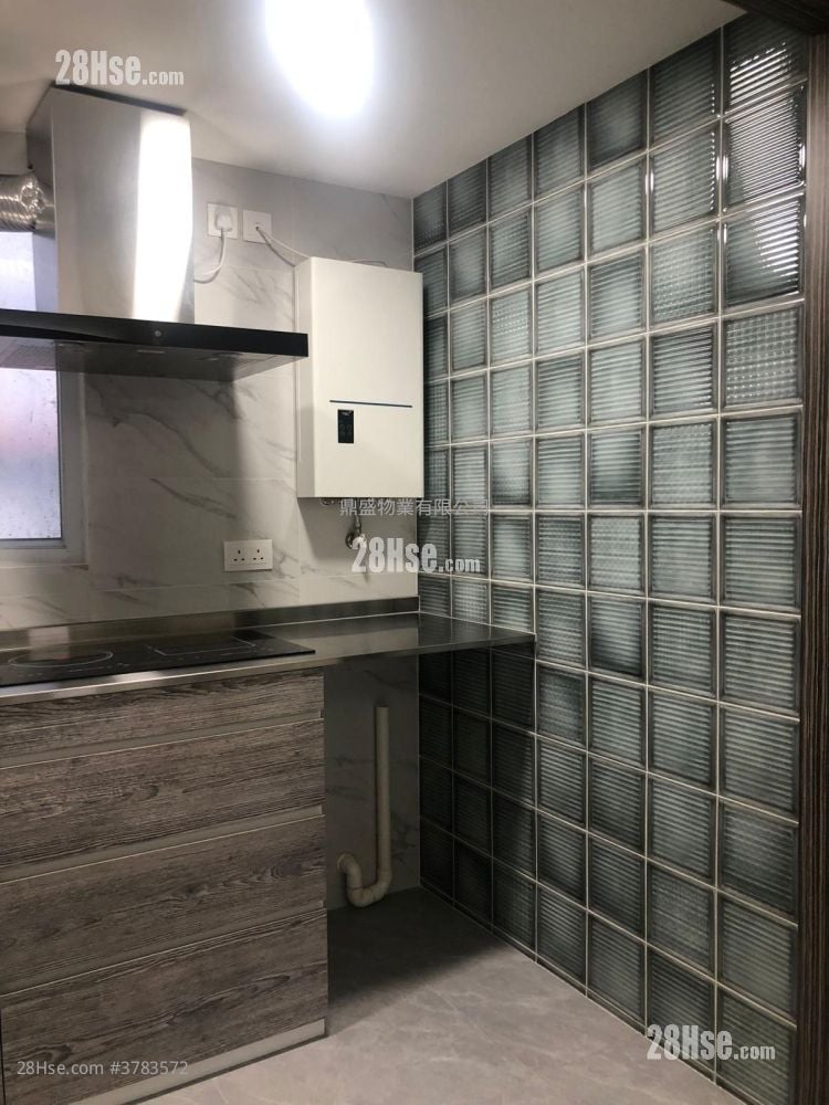 枫林花园 租盘 2 房 , 1 浴室 365 平方尺