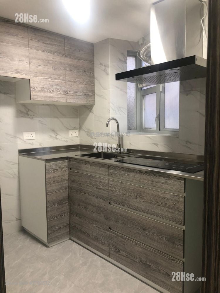 枫林花园 租盘 2 房 , 1 浴室 365 平方尺