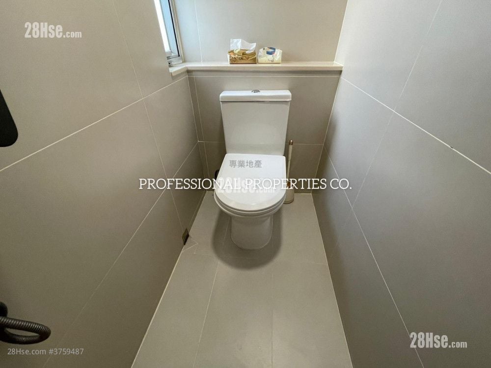 Sands Building Sell 2 Bedrooms , 1 Bathroom 410 ft²