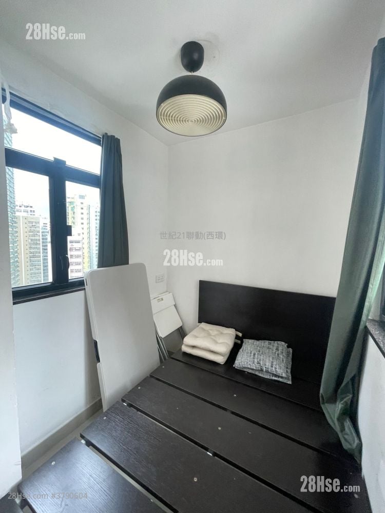 环球大厦 售盘 1 房 , 1 浴室 215 平方尺