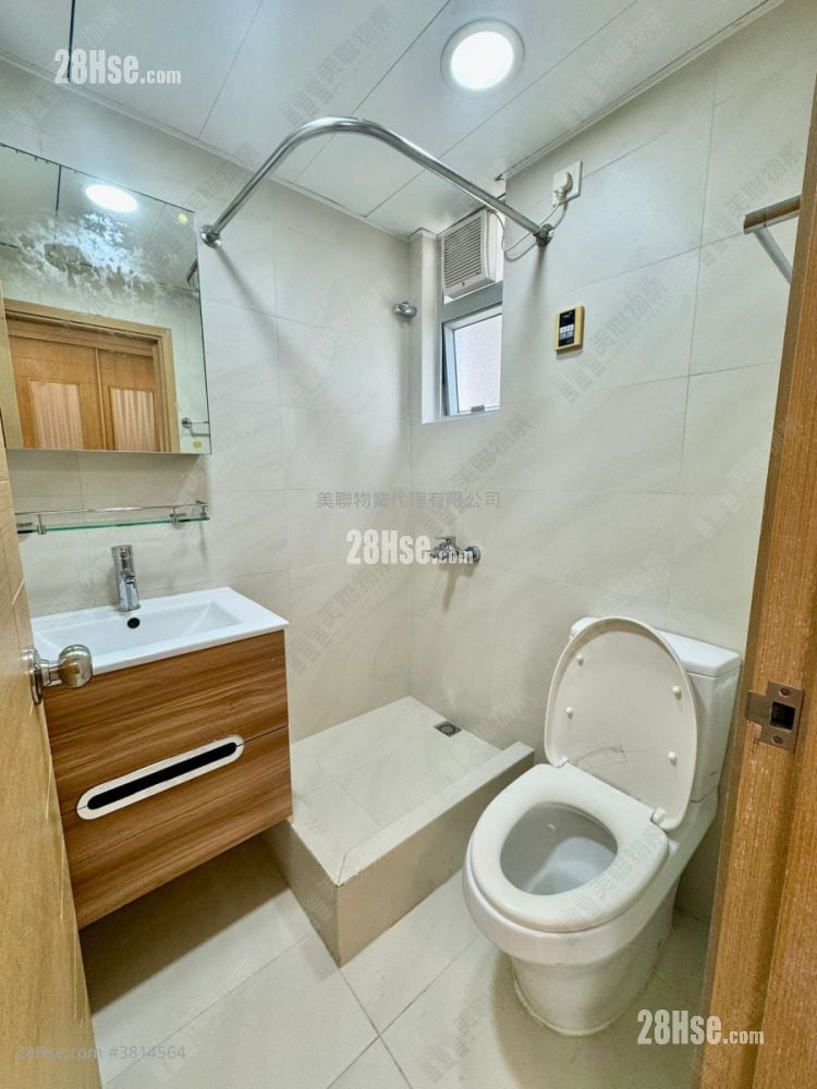 海滨花园 售盘 3 房 , 2 浴室 665 平方尺