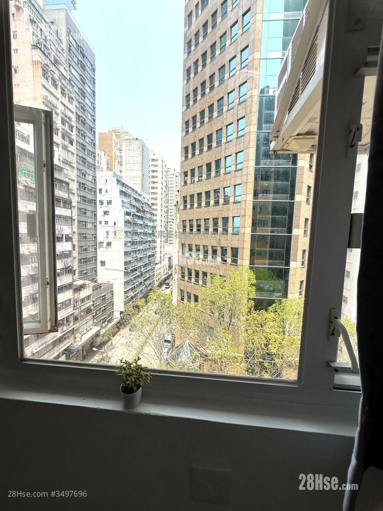 Pak Ling Building Rental 120 ft²