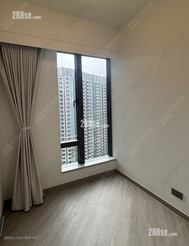 天玺海 租盘 4 房 , 3 浴室 1,089 平方尺