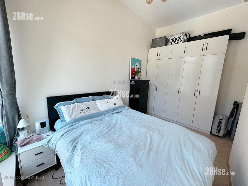 Mayfair By The Sea 8 Sell 3 Bedrooms , 2 Bathrooms 701 ft²