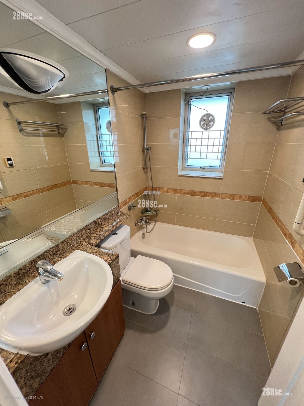 泓景臺 租盤 3 房 , 2 浴室 676 平方呎