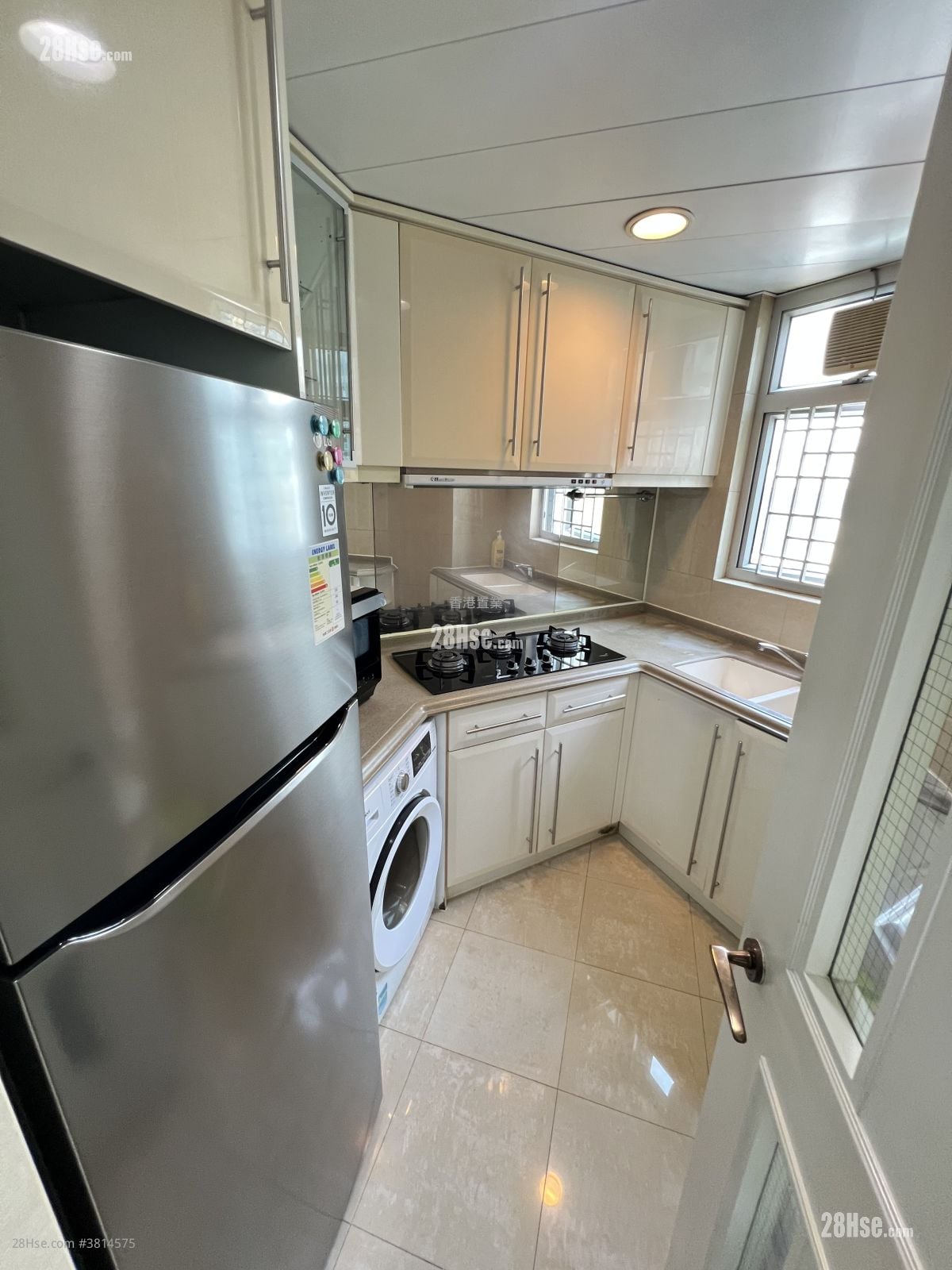 泓景臺 租盤 3 房 , 2 浴室 676 平方呎