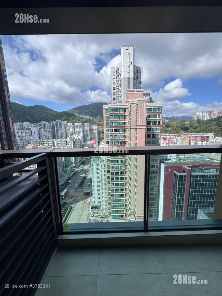 Echo House Sell 1 Bedroom , 1 Bathroom 350 ft²