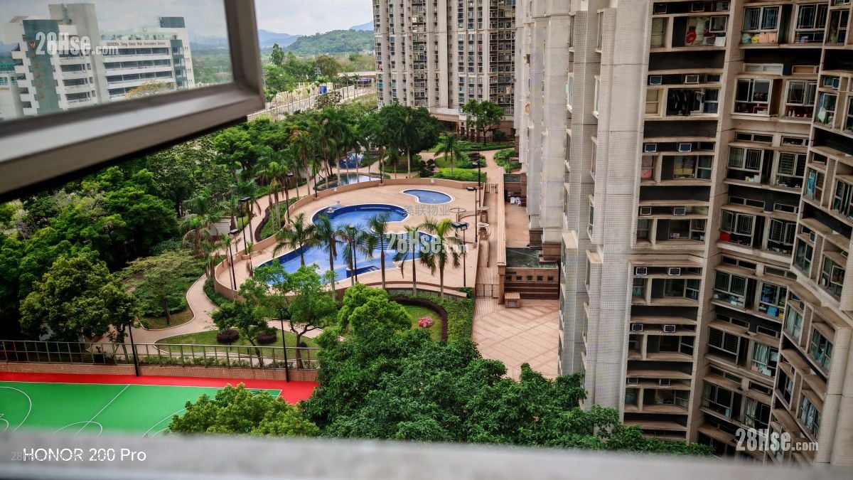 Kingswood Villas Sell 3 Bedrooms , 1 Bathroom 544 ft²