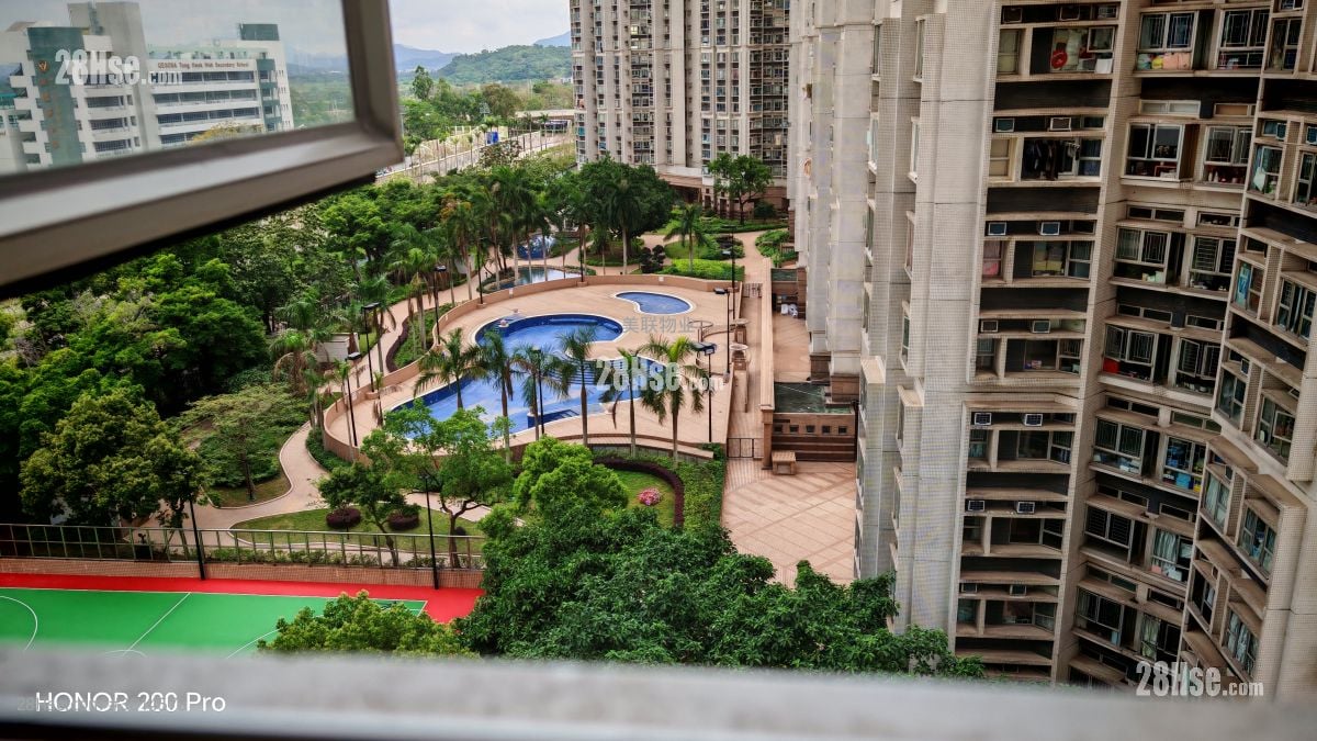 Kingswood Villas Sell 3 Bedrooms , 1 Bathroom 544 ft²