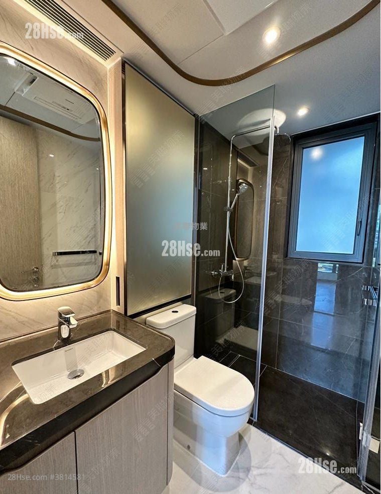 Upper River Bank Sell 4 Bedrooms , 4 Bathrooms 1,072 ft²