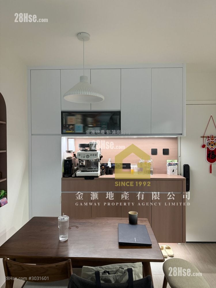 启钻苑 售盘 2 房 , 1 浴室 440 平方尺