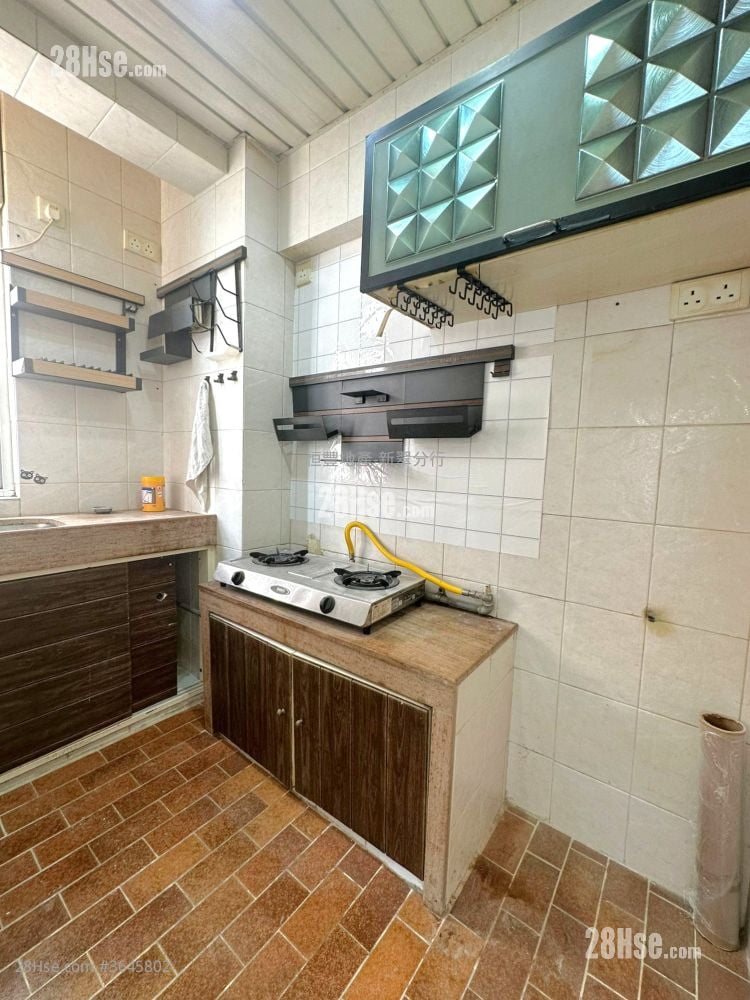 Artland Court Rental 1 Bedroom , 1 Bathroom 309 ft²