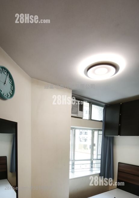 Whampoa Garden Sell 2 Bedrooms 389 ft²