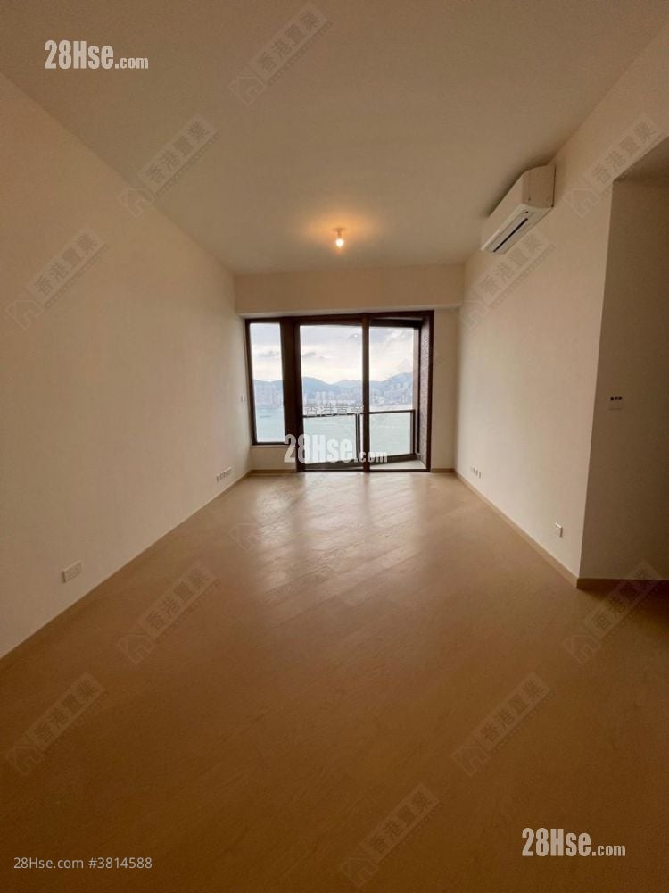 LP10 售盘 4 房 , 3 浴室 1,204 平方尺