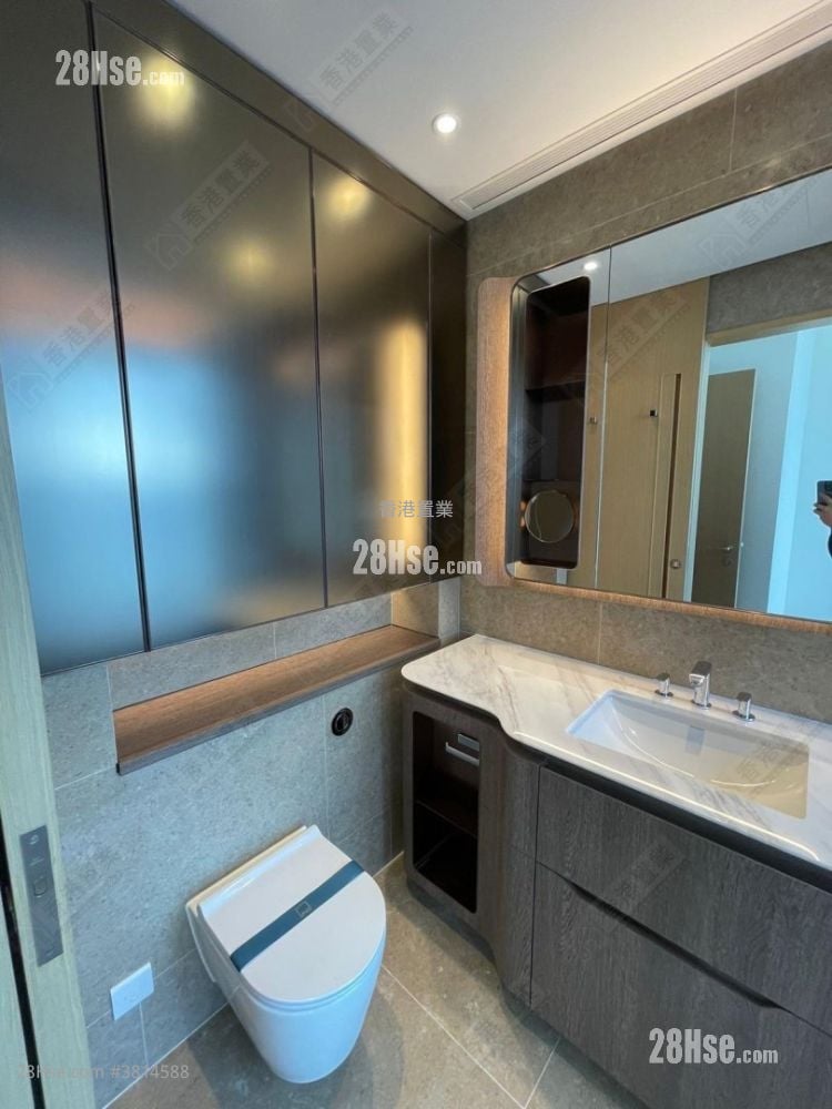 LP10 售盘 4 房 , 3 浴室 1,204 平方尺