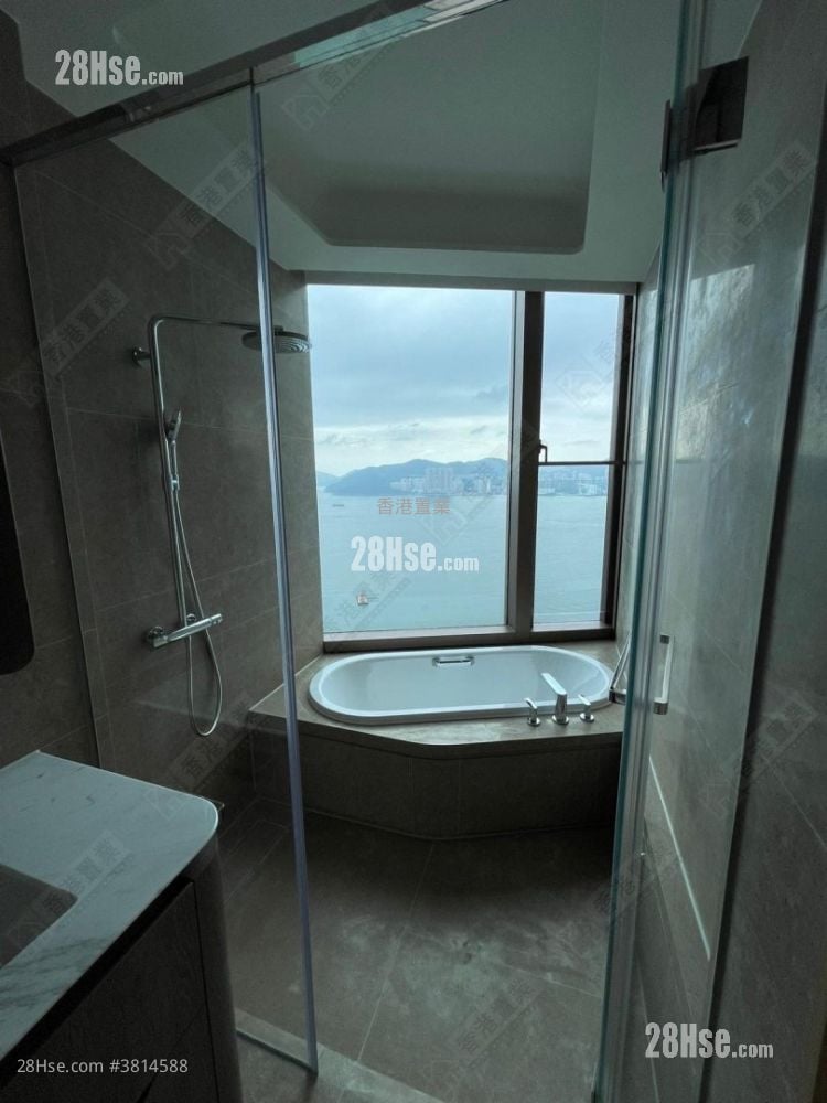 LP10 售盘 4 房 , 3 浴室 1,204 平方尺