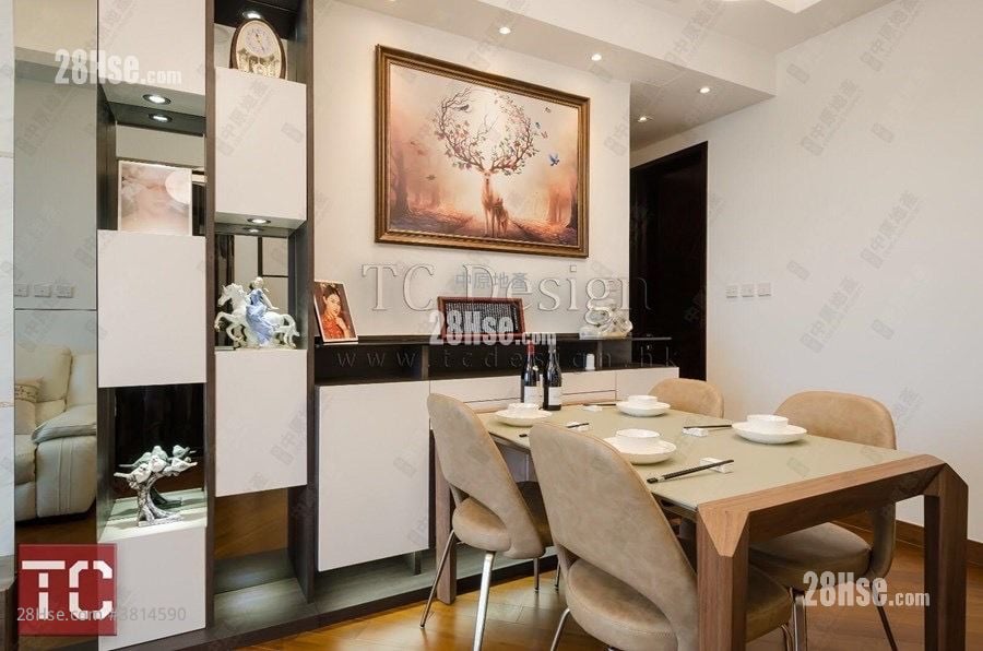 Ultima Sell 902 ft²