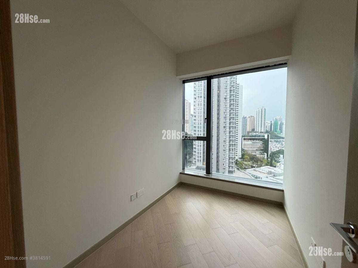 港岛南岸 租盘 4 房 , 2 浴室 1,135 平方尺