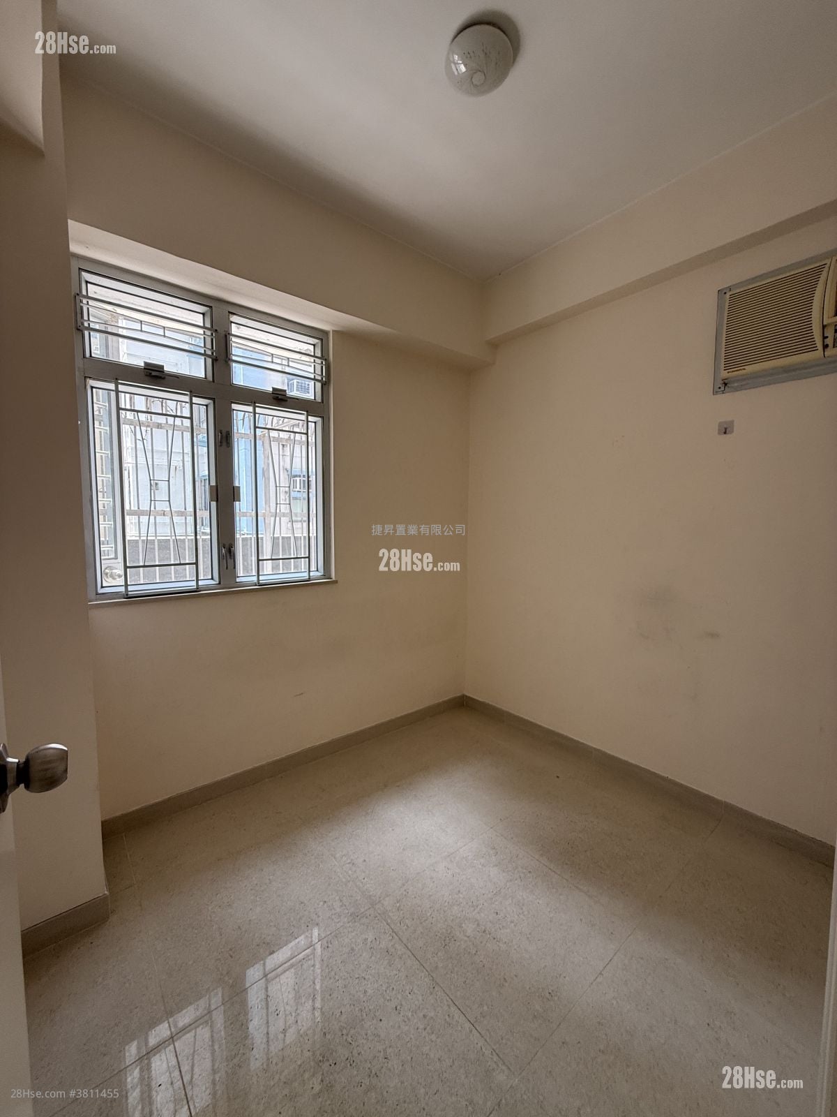 德信大厦 售盘 1 房 , 1 浴室 238 平方尺