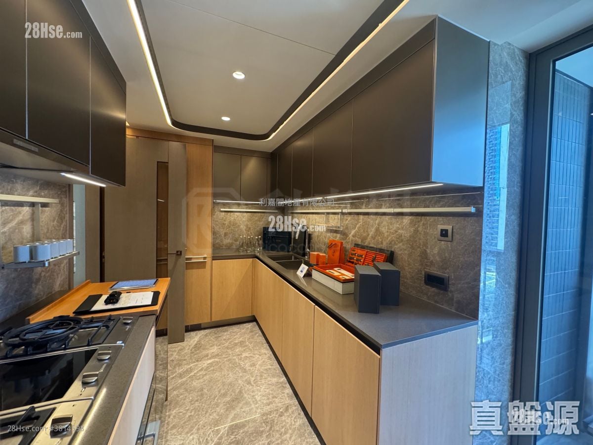 澐璟 售盘 3 房 , 2 浴室 1,185 平方尺