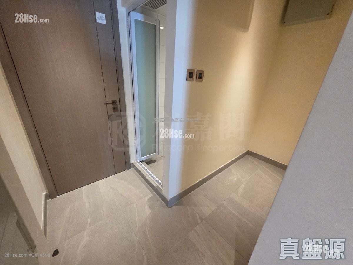 澐璟 售盘 3 房 , 2 浴室 1,185 平方尺