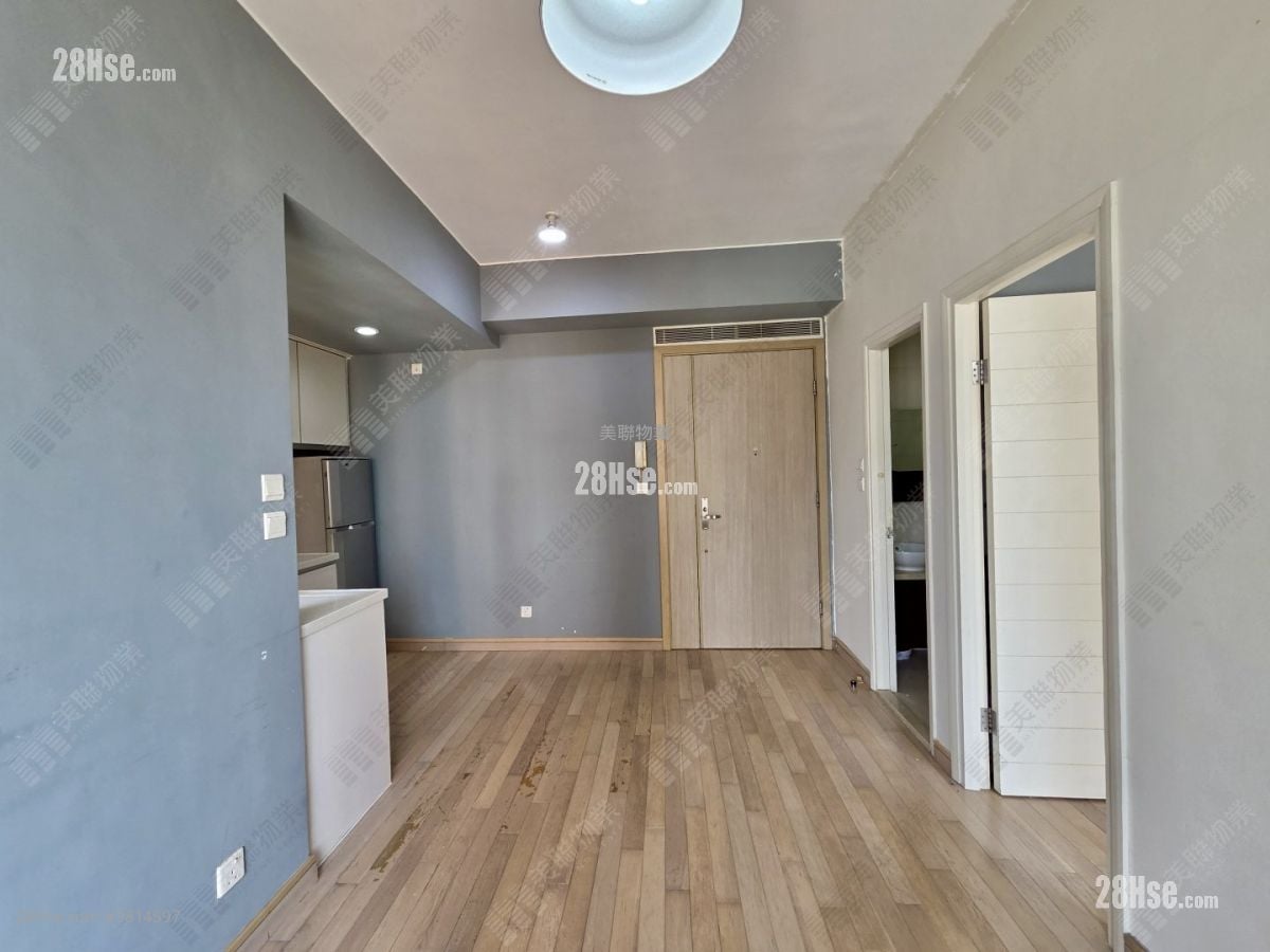 厅: 立坊 租盘 1 房 , 1 浴室 305 平方尺