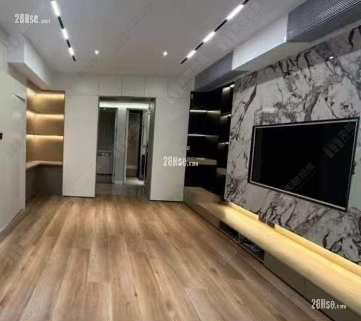 Oasis Kai Tak Sell 3 Bedrooms , 3 Bathrooms 1,136 ft²