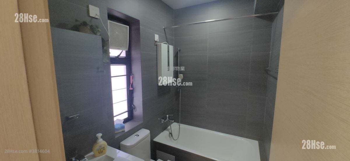 Scenery Court Sell 1 Bedroom , 1 Bathroom 379 ft²