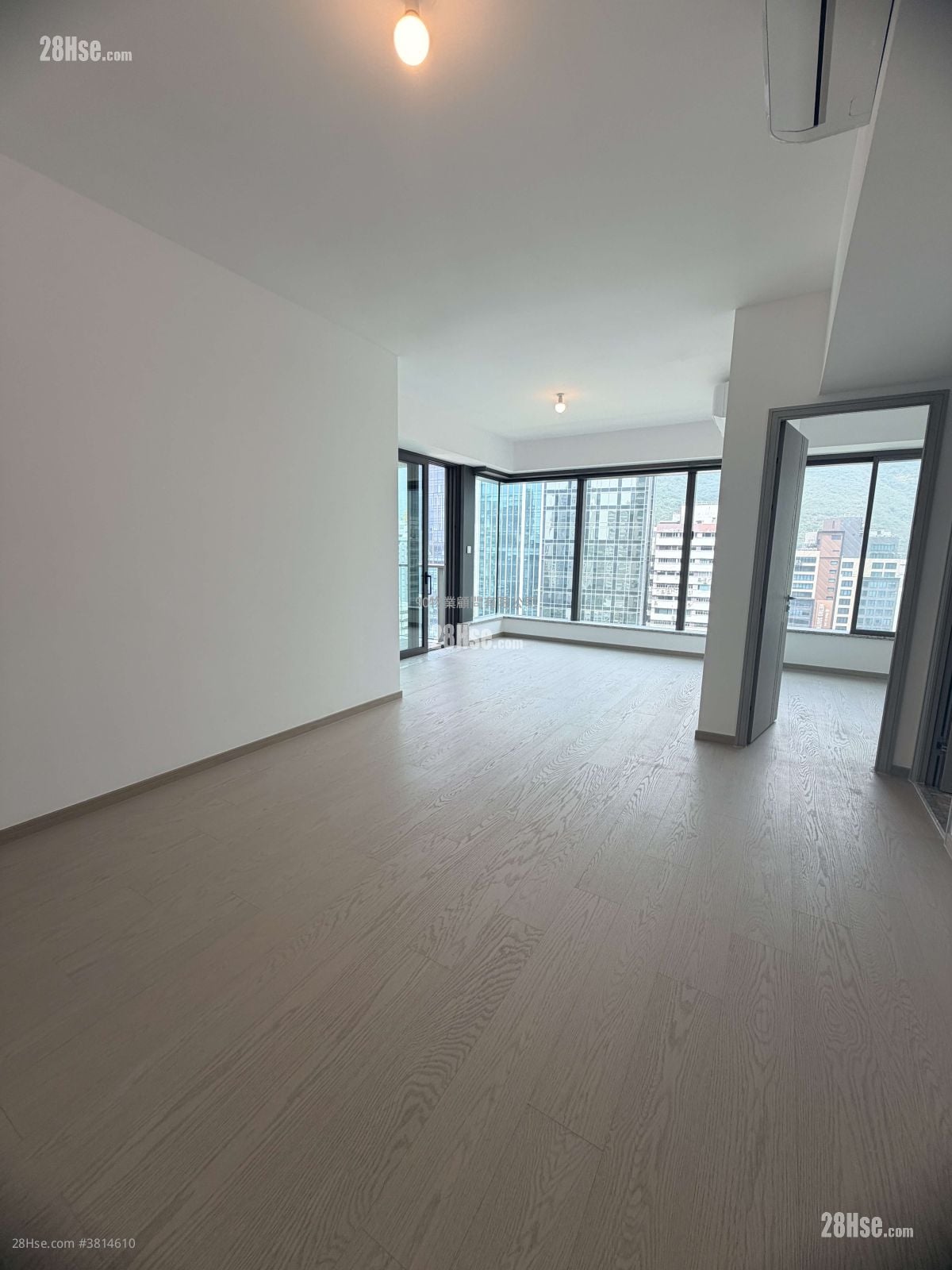 港岛南岸 租盘 1,006 平方尺