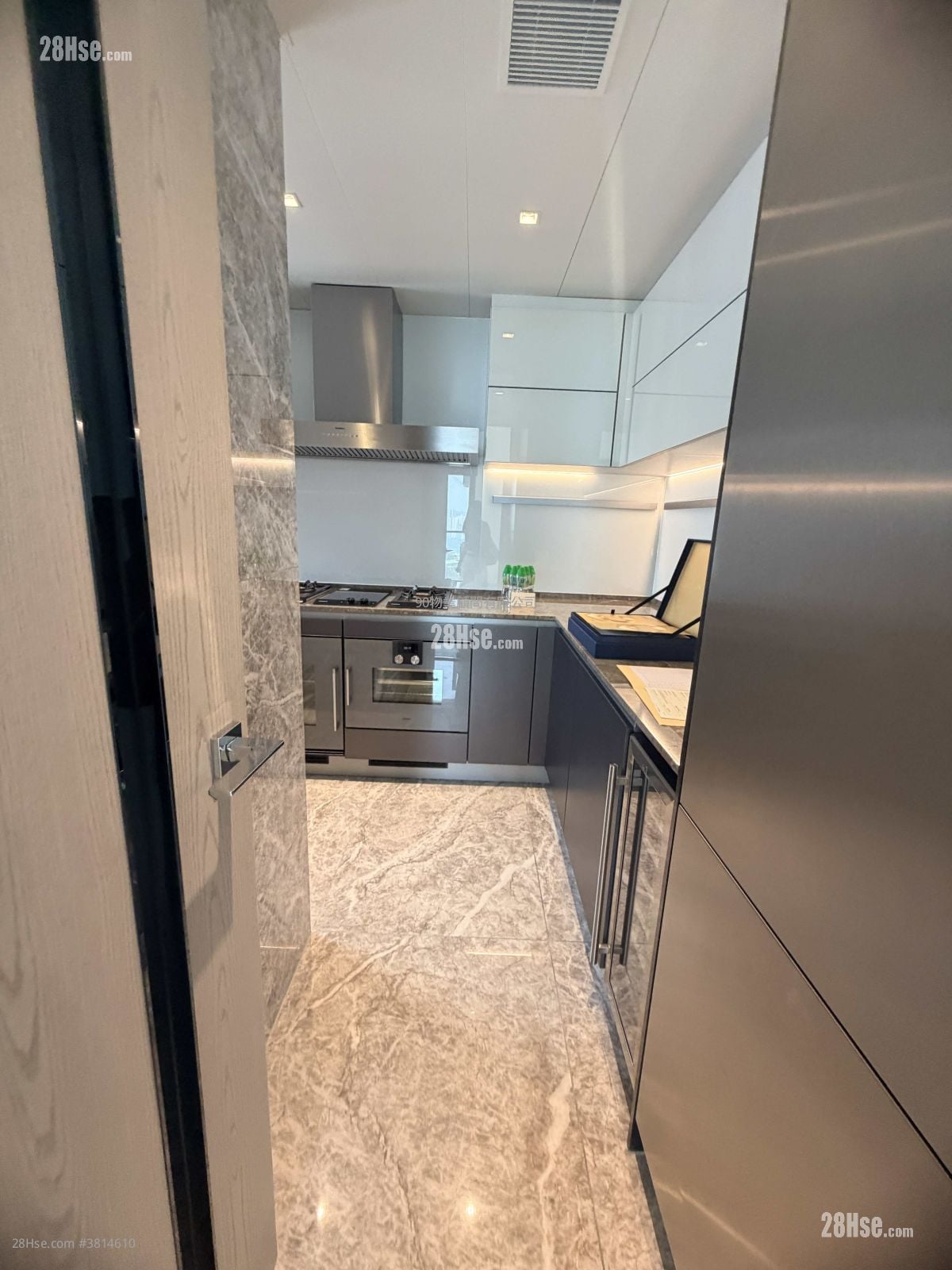 港岛南岸 租盘 1,006 平方尺