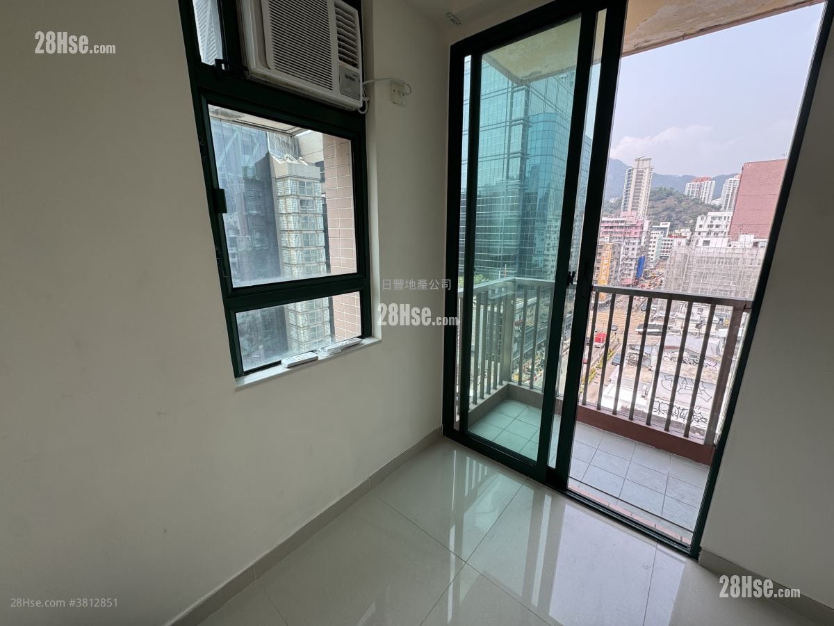 Milan Place Rental 2 Bedrooms , 1 Bathroom 315 ft²
