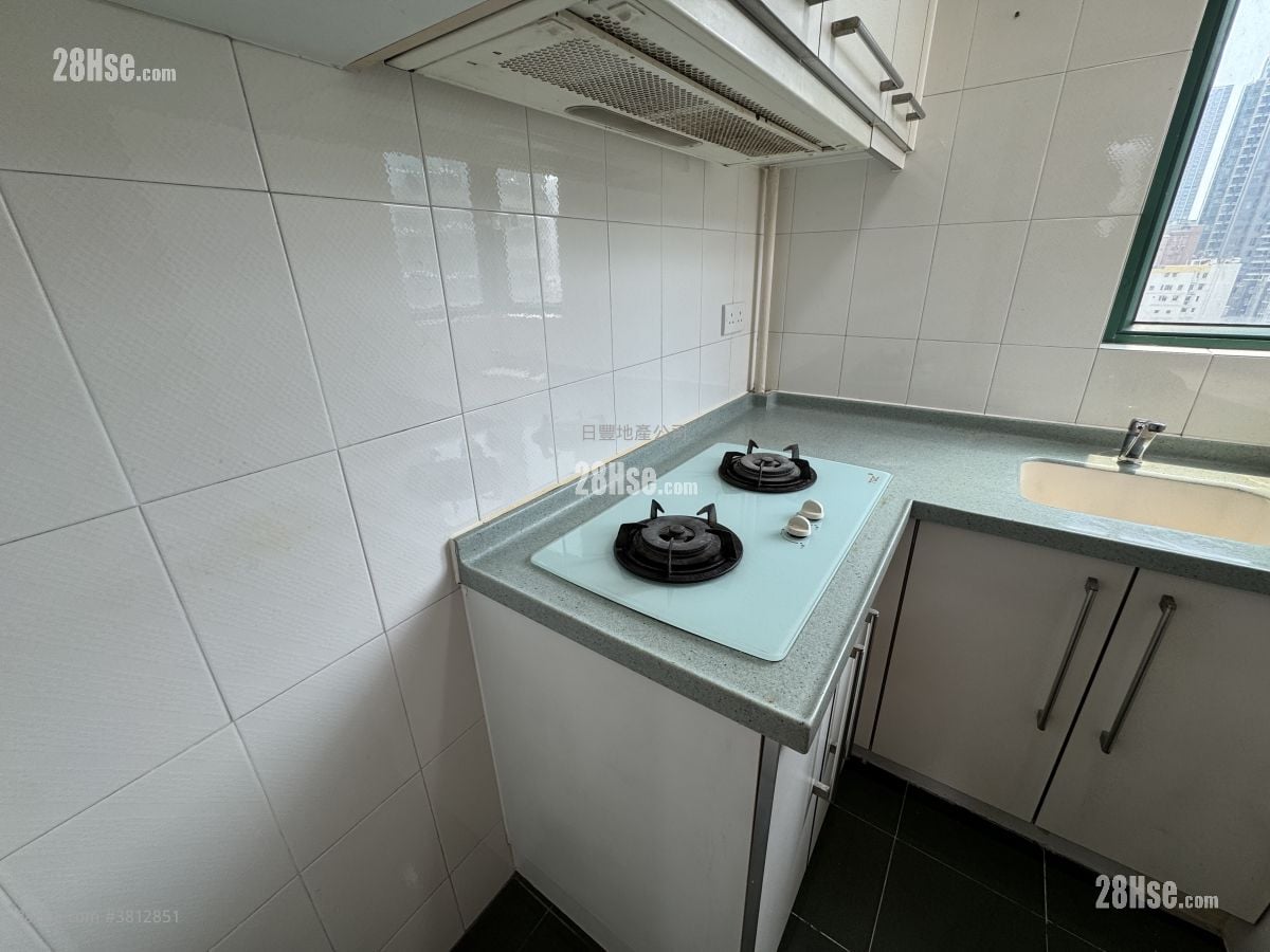 Milan Place Rental 2 Bedrooms , 1 Bathroom 315 ft²