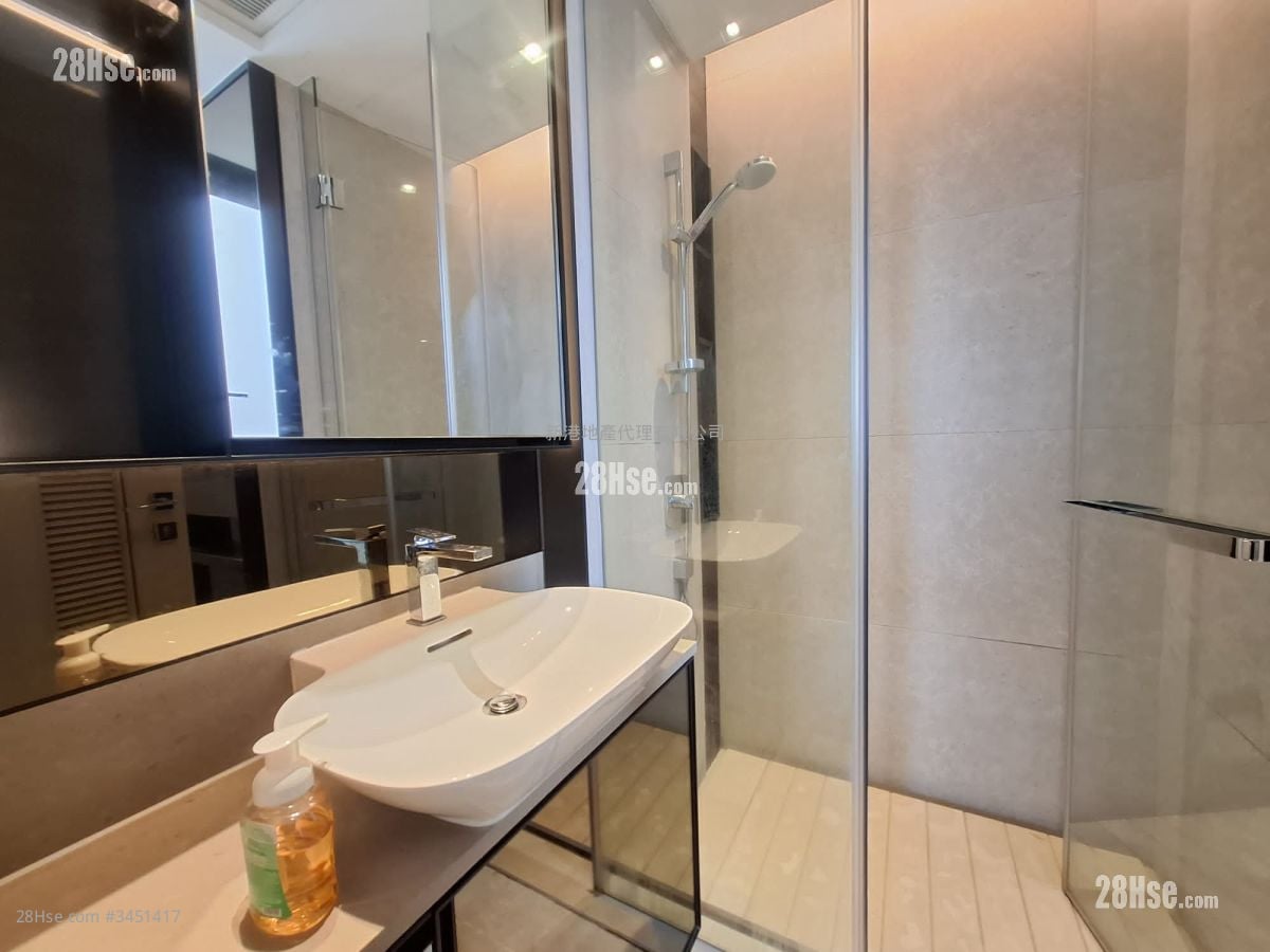 Downtown 38 租盘 2 房 , 1 浴室 385 平方尺