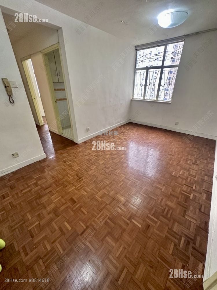 厅: 绿杨新邨 租盘 2 房 , 1 浴室 445 平方尺
