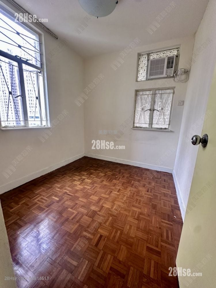 主人房: 绿杨新邨 租盘 2 房 , 1 浴室 445 平方尺