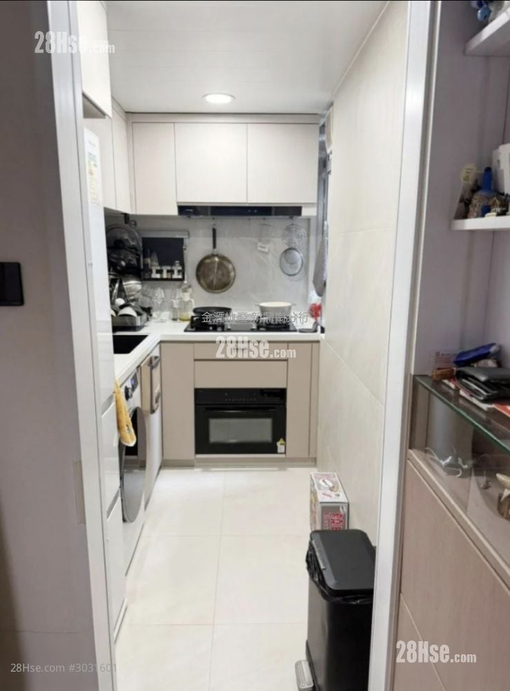 启钻苑 售盘 2 房 , 1 浴室 440 平方尺