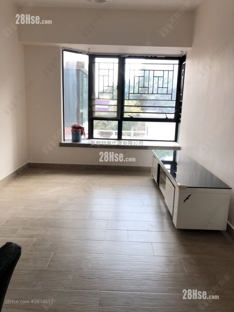 Newton Harbour View Rental 2 Bedrooms , 1 Bathroom 452 ft²