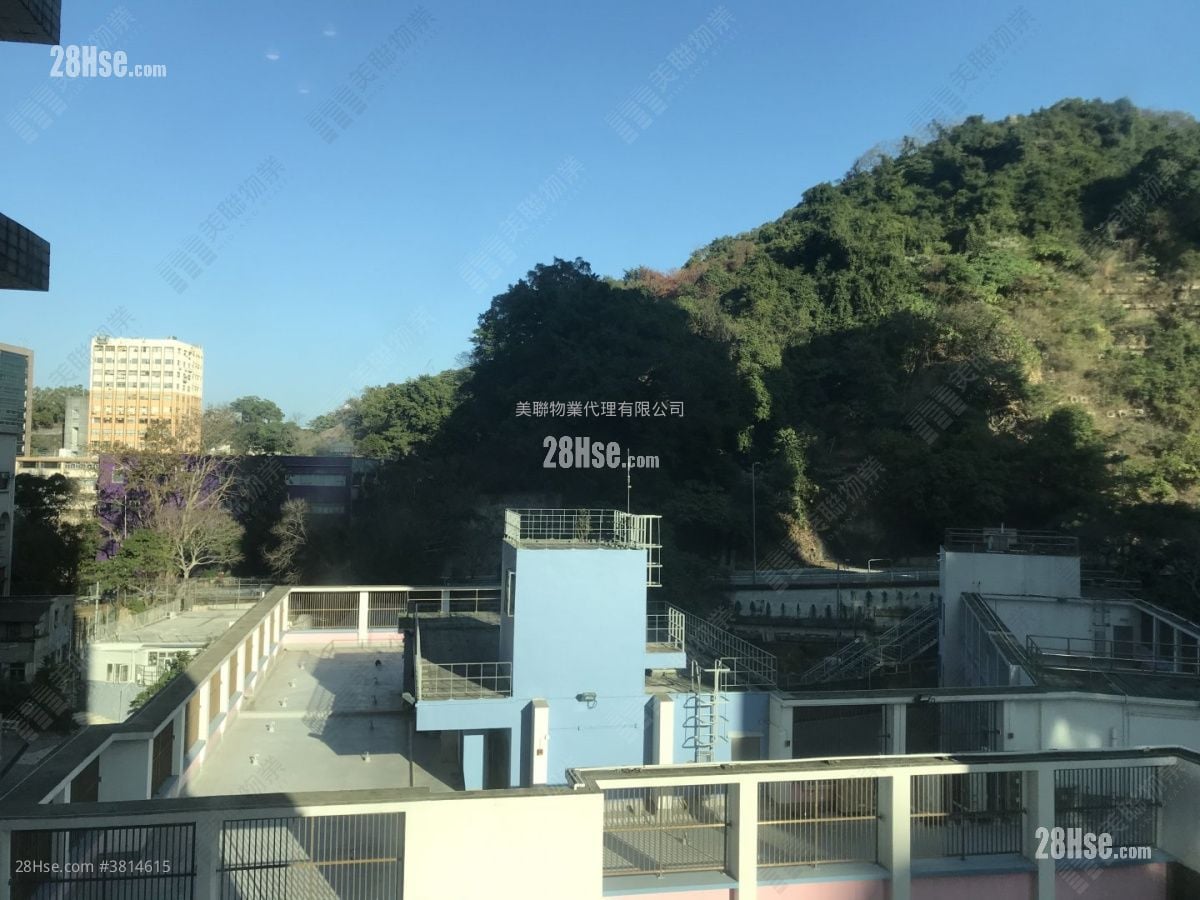 Newton Harbour View Rental 2 Bedrooms , 1 Bathroom 452 ft²