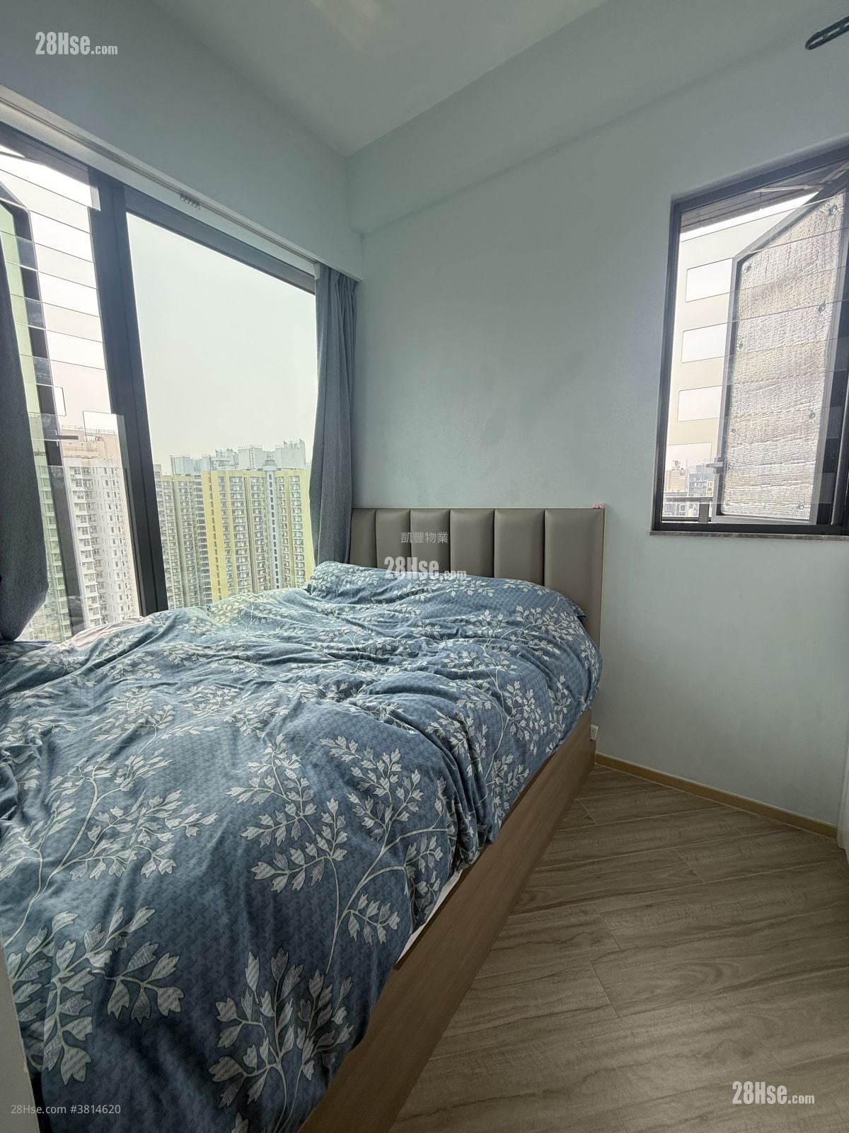 映筑 租盘 329 平方尺