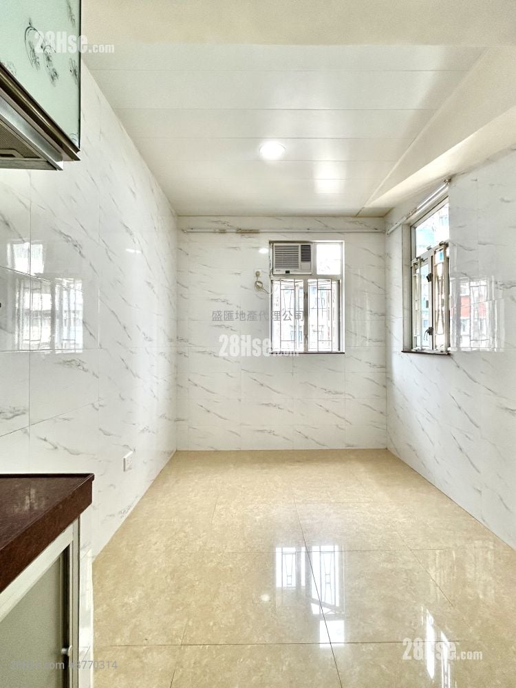 荔枝角道 租盘 开放式间隔 , 1 浴室 100 平方尺