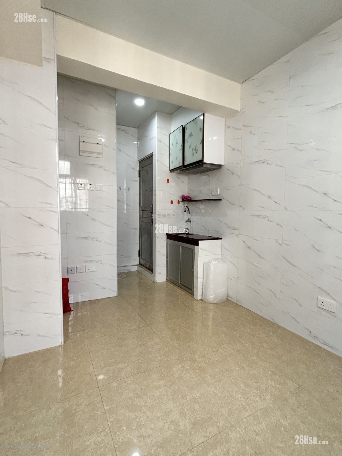 荔枝角道 租盘 开放式间隔 , 1 浴室 100 平方尺