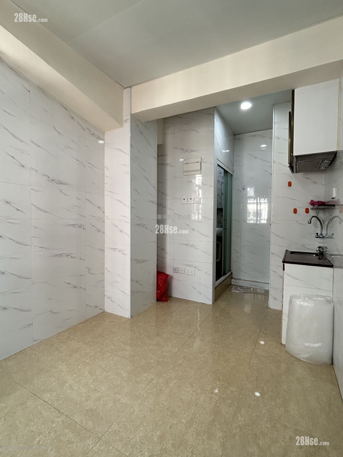 荔枝角道 租盘 开放式间隔 , 1 浴室 100 平方尺