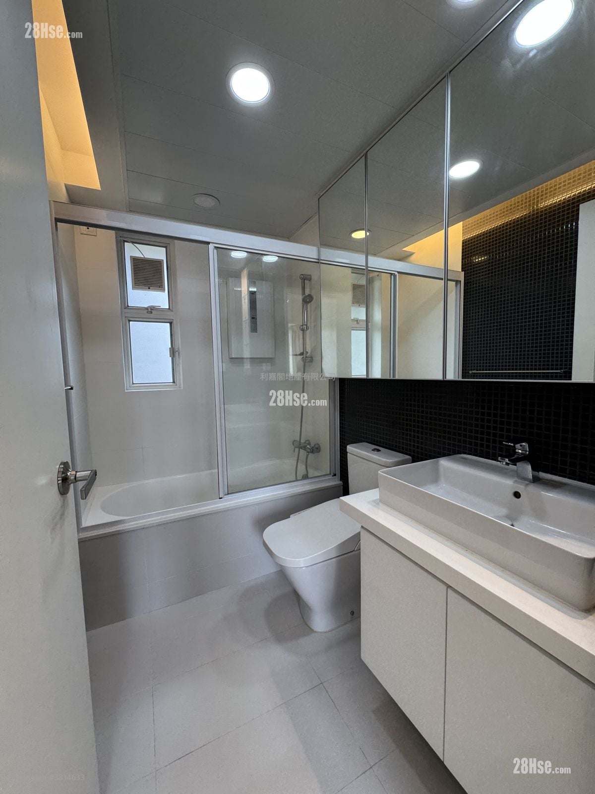 逸涛湾 售盘 3 房 737 平方尺