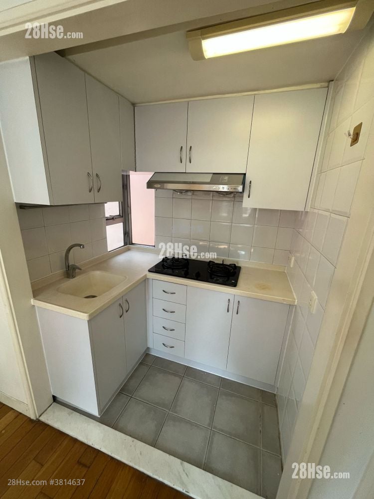 Cheong King Court Rental 2 Bedrooms , 1 Bathroom 271 ft²