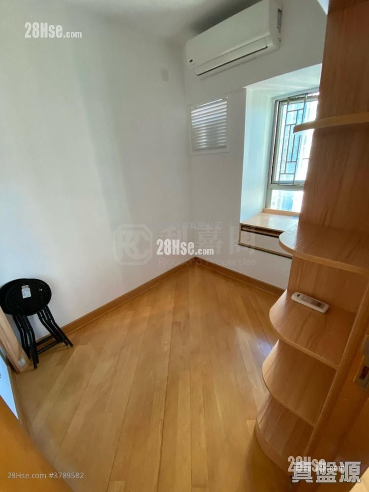 Park Central Rental 2 Bedrooms , 1 Bathroom 465 ft²
