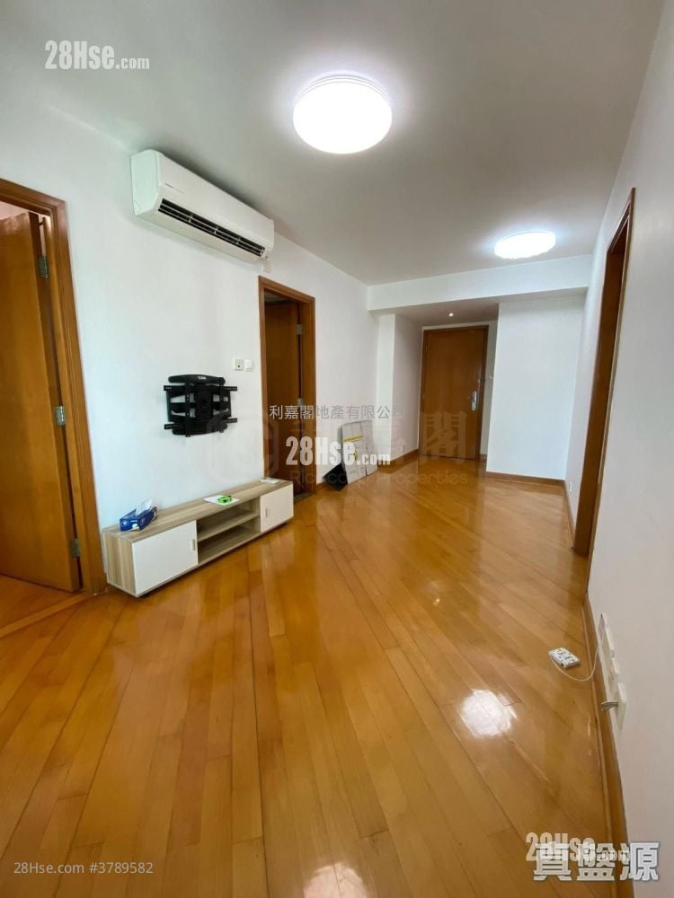 Park Central Rental 2 Bedrooms , 1 Bathroom 465 ft²