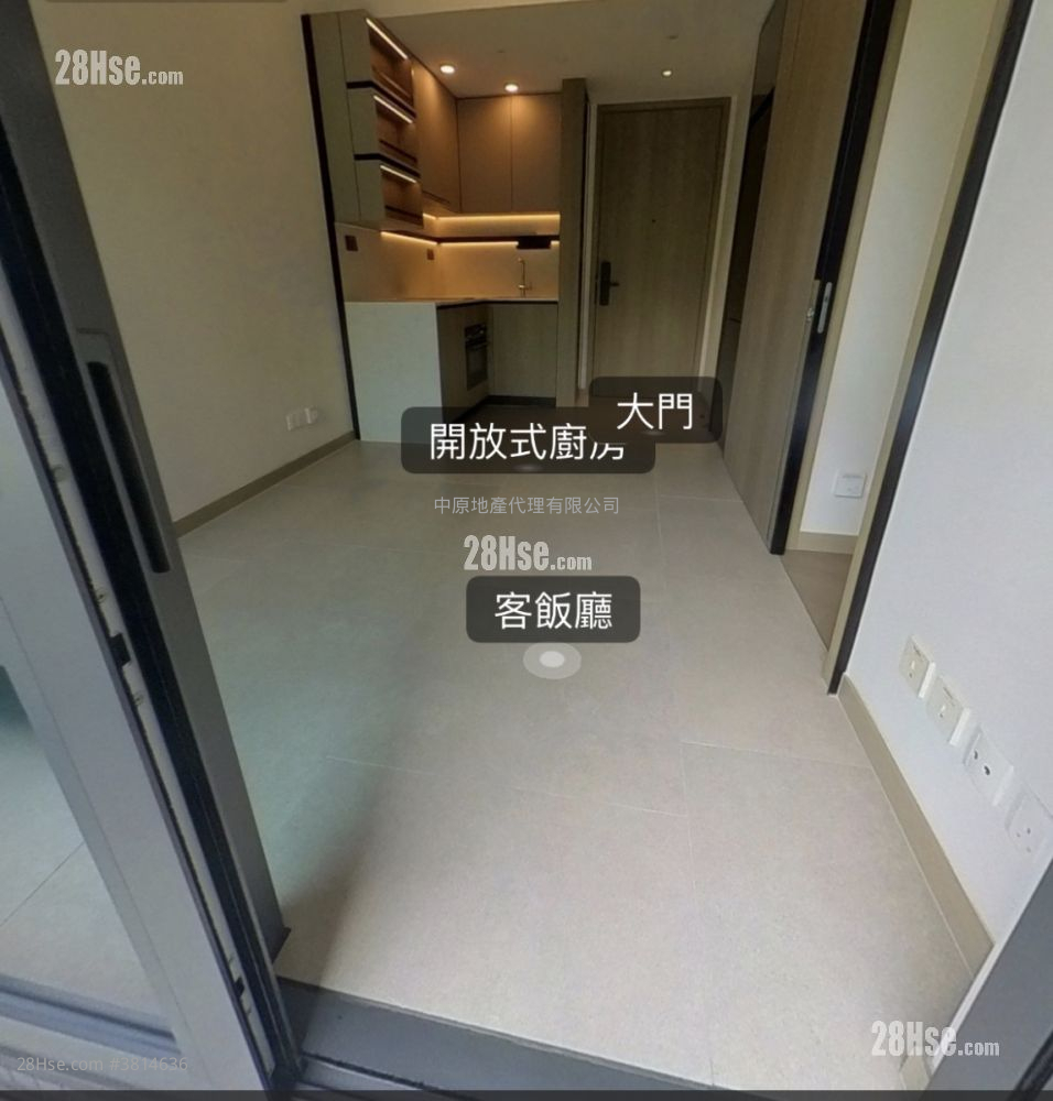 Silicon Hill Rental 1 Bedroom 293 ft²