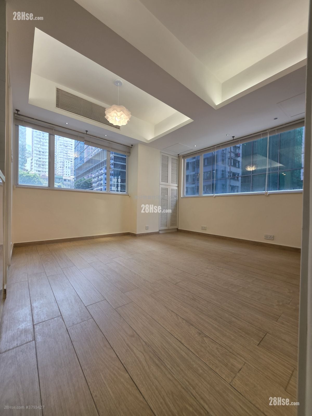 Man Hee Mansion Sell 1 Bedroom , 1 Bathroom 336 ft²