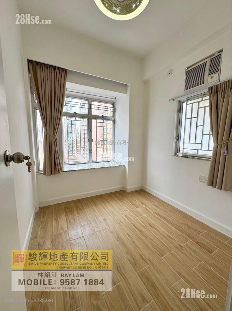 鸿威大厦 售盘 2 房 , 1 浴室 306 平方尺